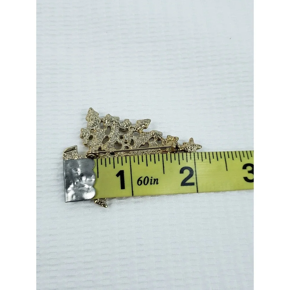 Assorted Yellow Gold Tone Fashion Brooches Jewerly Animal Christmas Tree Bird